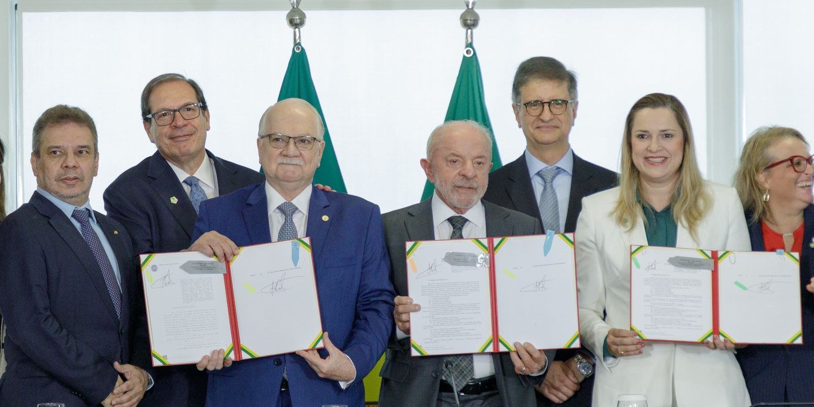Coluna discute se o ofendido pode propor acordo de não persecução penal na ação privada subsidiária da pública