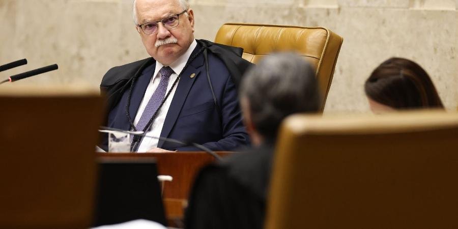Fachin recusa julgar em conjunto os casos de Moraes e de Mendonça e marca a Petição 16.704 para 23 de setembro
