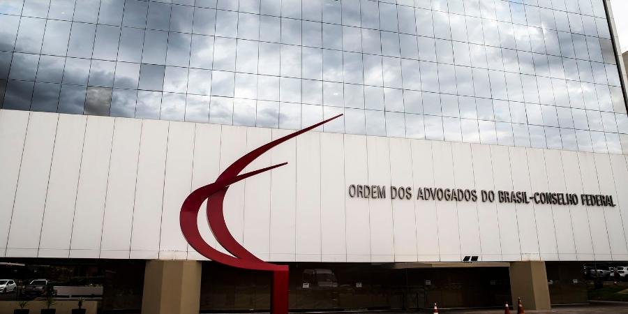 Lei 15.511 reorganiza a diretoria do Conselho Federal da OAB e cria diretorias temporárias nas seccionais