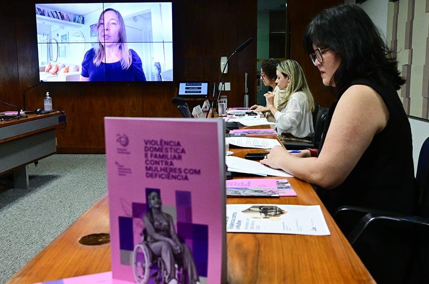 DataSenado aponta que 38% das mulheres com deficiência sofreram violência doméstica, e que 83% não procuraram ajuda