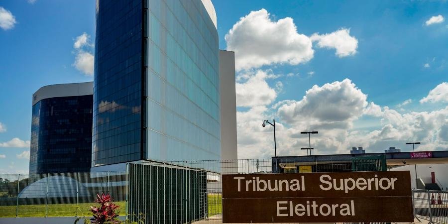 TSE julga hoje as decisões monocráticas que derrubaram e restabeleceram postagens sobre a padroeira, depois de três reviravoltas em uma semana
