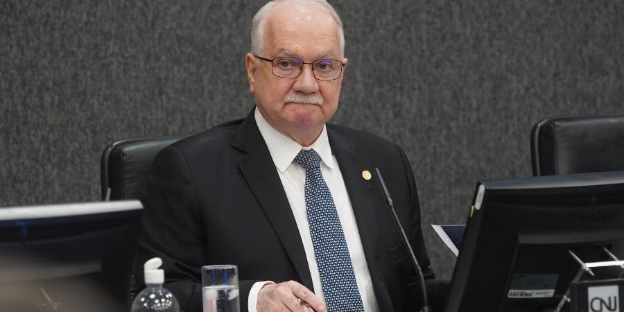 Fachin cria triagem para petição de terceiro no STF, que deixa de ir direto aos autos